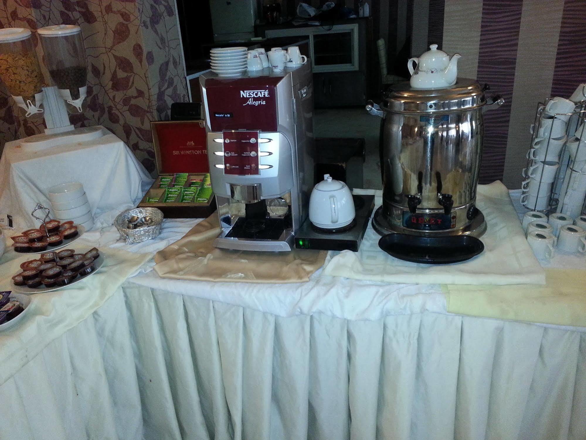 Hotel Kocaman İzmir Extérieur photo