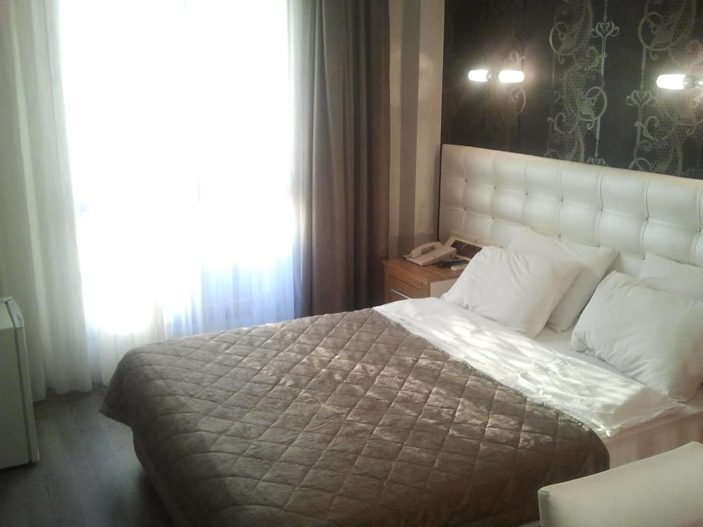 Hotel Kocaman İzmir Extérieur photo